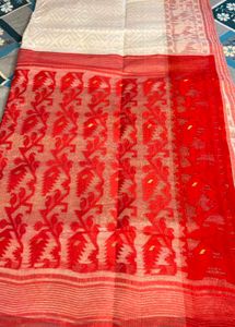Red &amp; White Dhakai Jamdani Saree