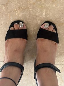 Charles &amp; Keith sandals Size 35