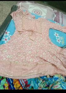 Women Kurta Set &amp; Suit