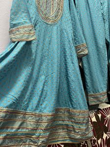 Elegant Blue Embroidered Kurta Set