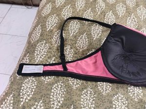 beautiful padded clovia bra