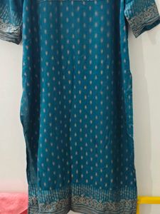 Beautiful Teal Kurta with Intricate Print