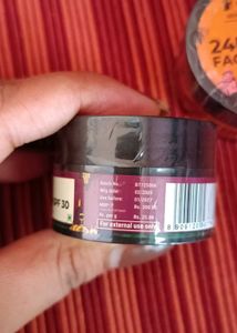 Pilgrim Face Cream &amp; Mask Set &amp; moisturizer