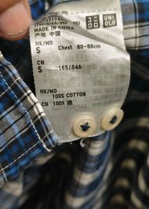 Uniqlo blue flannel shirts