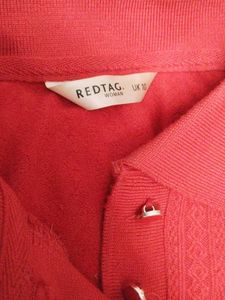 Red Crop top with collar