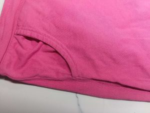 pink capri with blue t shirt