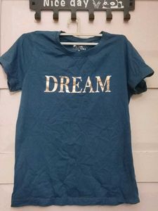 Stylish Teal "DREAM" Graphic T-Shirt