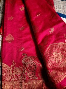 Beautiful Pink Saree with Gold Print