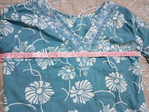 Blue Floral Print Kurta Seta