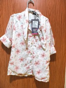 Chic Floral Print Button-Up Top