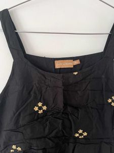 Black Embroidered Tunic Top
