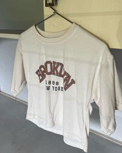 Street Style Store -Brooklyn New York Graphic Tee