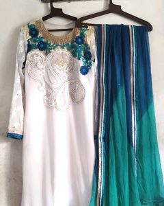 Elegant White & Blue Embroidered Salwar Kameez