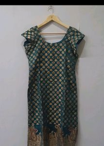 Green Kurti