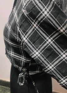 Plaid Crop Top Shirt
