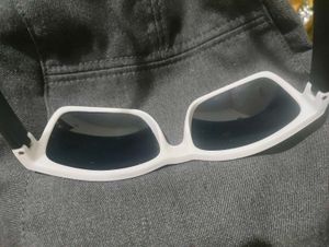 White Fashion Sunglasses Oky+ Italy