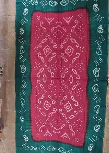Red and Green Bandhani Dupatta