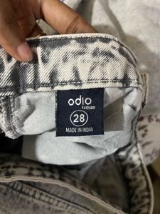 Acid Wash High Waisted Jeans