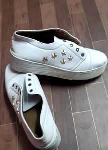 Casual Shoes