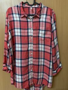 Chic Plaid Button-Up Shirt