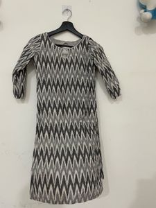 Stylish Grey Ikat Print Kurta