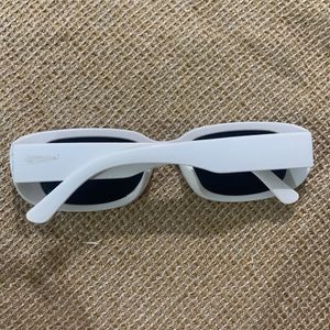 Stylish White Rectangular Sunglasses