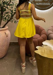 Short yellow padded dress