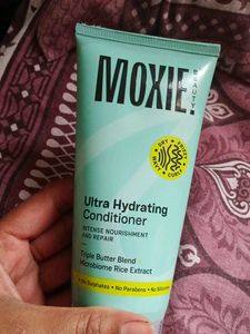 Moxie Beauty Hair Care Set