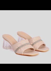 OUTRYT Embellished Heeled Sandals