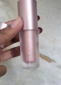 House of makeup combo highlighter and lipstick