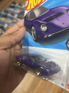 Hot Wheels 1971 Lamborghini Miura SV