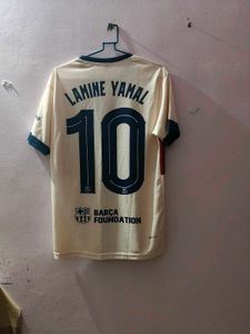 Barca 26-27 4th kit Lamine Yamal