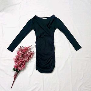 Black Gathered/Ruched Bodycon Dress