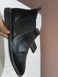 classic Men's Black Chelsea Boots