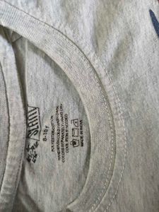 Set of 4 Graphic T-Shirts for 8 to 10 years old