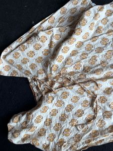 Cream Paisley Print Kurta