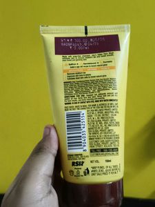 Joy Ubtan Tan Removal Face Wash