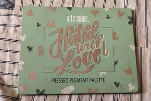 S.F.R Color Hated With Love Pressed Pigment Eyesdw