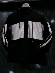 Stylish Black &amp; White Colorblock Jacket