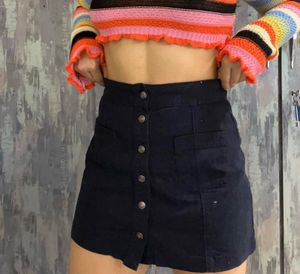 navy blue skirt