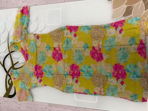 Vibrant Floral Print Saree