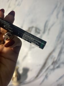 million colours wing master eyeliner