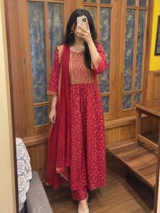 Elegant Red Kurta Set with Dupatta