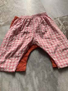 3 girls capris