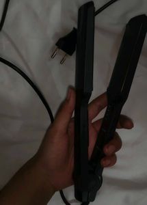 Black Hair Straightener💇🏻‍♀️