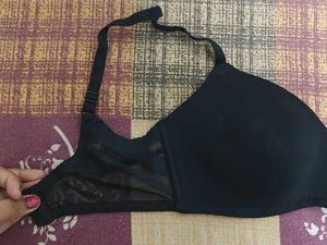 Black T-Shirt Bra