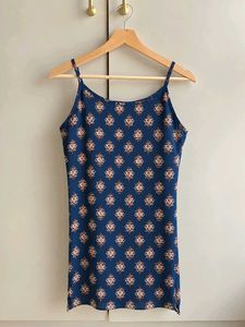 Navy Blue Motif Design Printed Kurta &amp; Free Gift