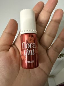 Benefit Flora Tint