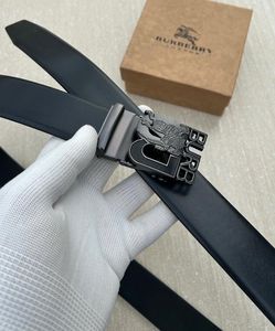 BURBERRY Premium Reversible Belt – Luxury Collecti