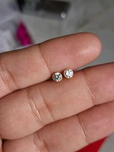 beautiful shaining stoneStud Earrings